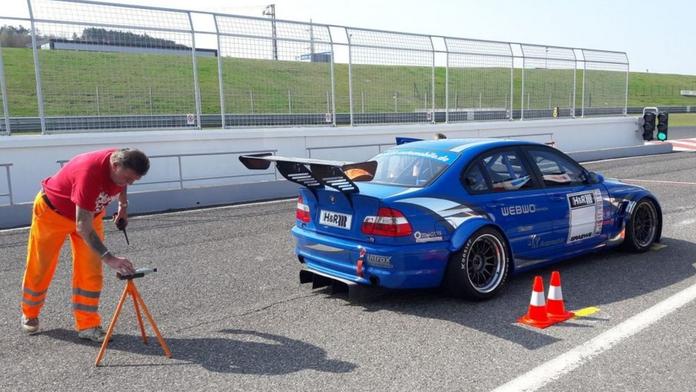 Vyhláška v Mostě je protiprávní, autodrom může fungovat!