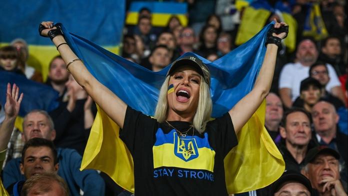 Ukrajina chce spolupořádat MS ve fotbale. Souhlas měl dát i prezident
