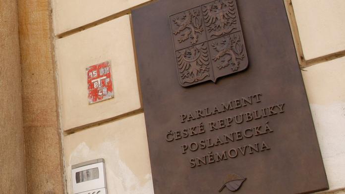 Ustavující schůze nové sněmovny bude zřejmě 22. června