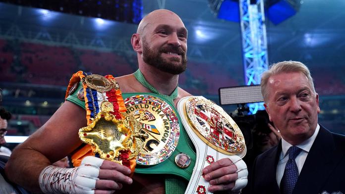 Vrátí se, nebo ne? Fury po 53 dnech v důchodu oznámil návrat a chce balík