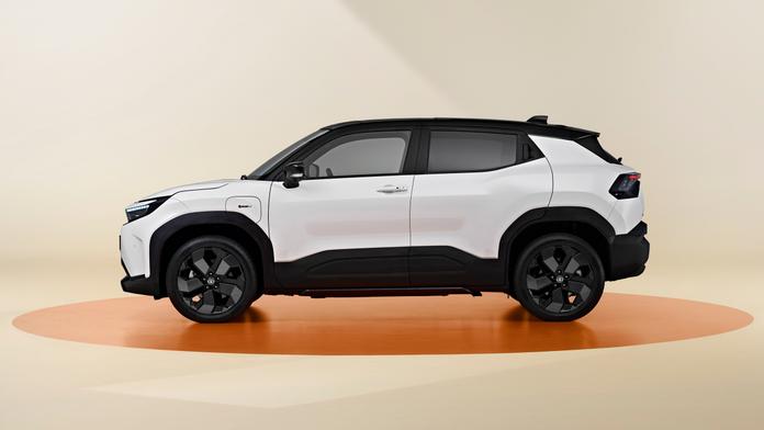Šest podivných vychytávek Toyoty. Odkazují na vlastnosti nového SUV