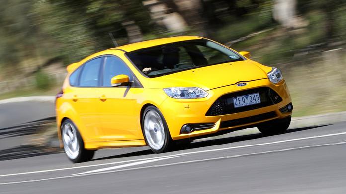 Nemožné? Policie tvrdí, že řidičce ve Fordu Focus naměřila přes 700 km/h!