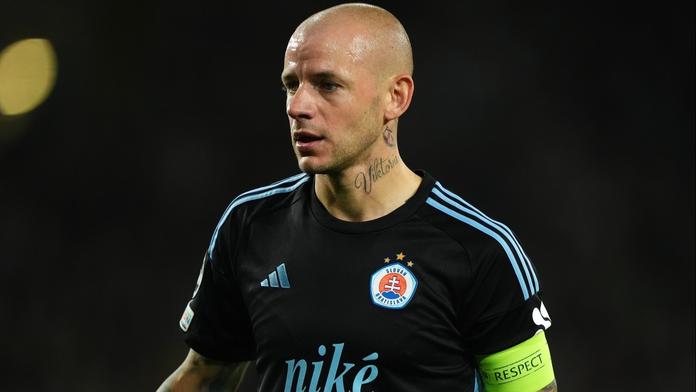 Rozebrali nás jako hračku, říká po Celticu Strelec. Weiss to schytal ve studiu