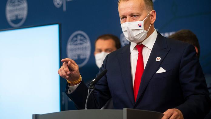 Spor Kollára se sestrou otřásl Slovenskem, nemocnice chystá personální změny