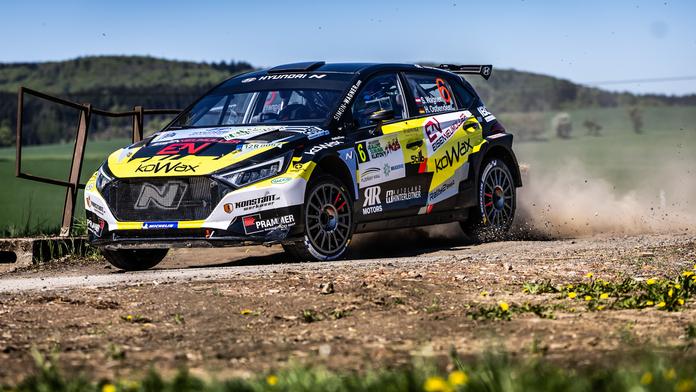 Rallye Šumava Klatovy ovládl Rakušan Wagner. Vyhrál o pouhou jednu desetinu