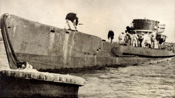 Německá ponorka U 977, která měla podle konspirátorů v roce 1945 dopravit nacistické pohlaváry do tajné pevnosti v Antaktidě