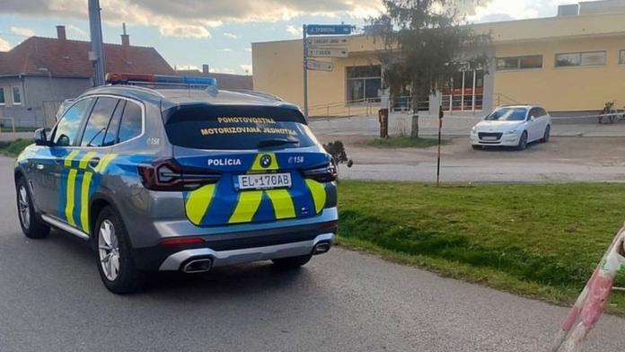 Děsivý pokus o vraždu na Slovensku. Ženu na ulici pořezal útočník na krku