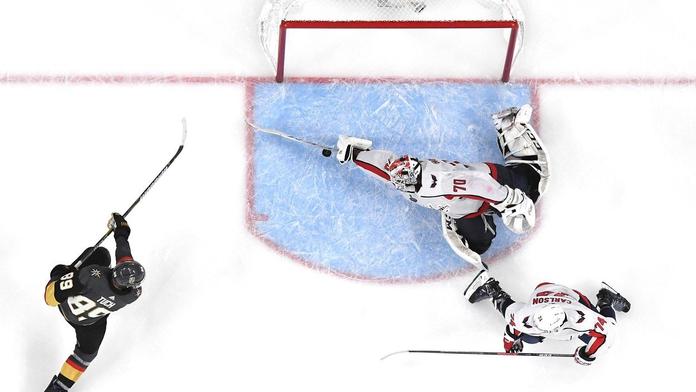 Zákrok roku? Holtby neuvěřitelně zachránil Washington! VIDEO
