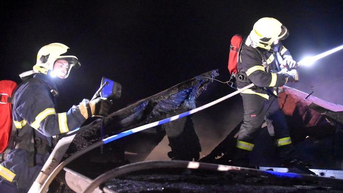 Požár ubytovny na Chebsku mohl někdo založit úmyslně, škody jdou do milionů