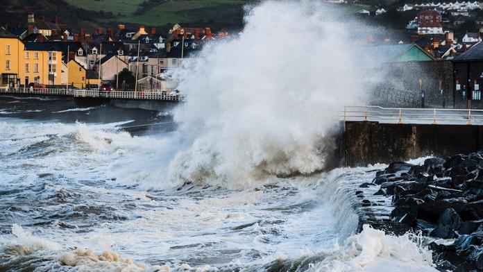 Po bouři Ophelia se na Evropu žene další živel, blíží se Brian