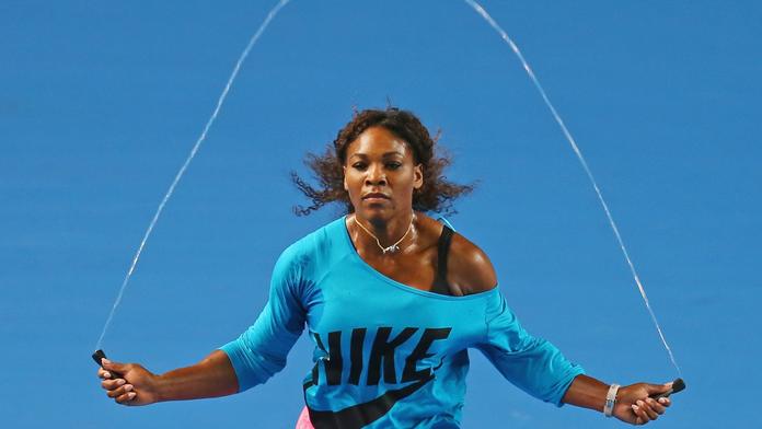 Serena v Austrálii trénuje jako o život. V růžových sexy legínách