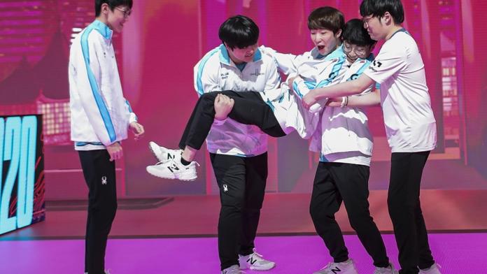 Worlds: Poslední evropská naděje uhasla. Zvítězí ve finále Čína nebo Jižní Korea?