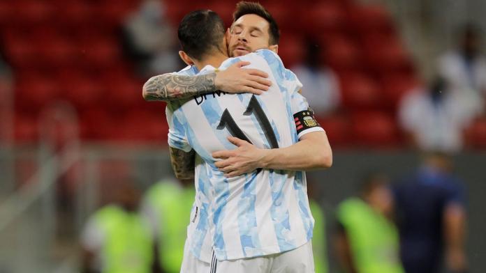 Messi dorovnal legendu Mascherana. Argentina slaví postup