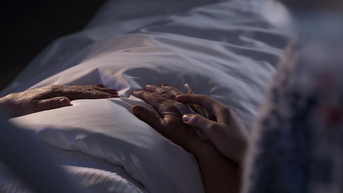 V Česku loni zabíjel nejen covid. Ten byl druhou nejčastější příčinou úmrtí