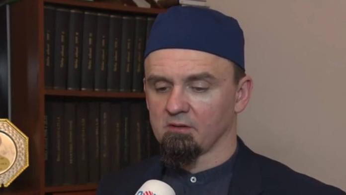 Pražský imám vyzývá muslimy k vyzbrojení, slibuje jim zbraně