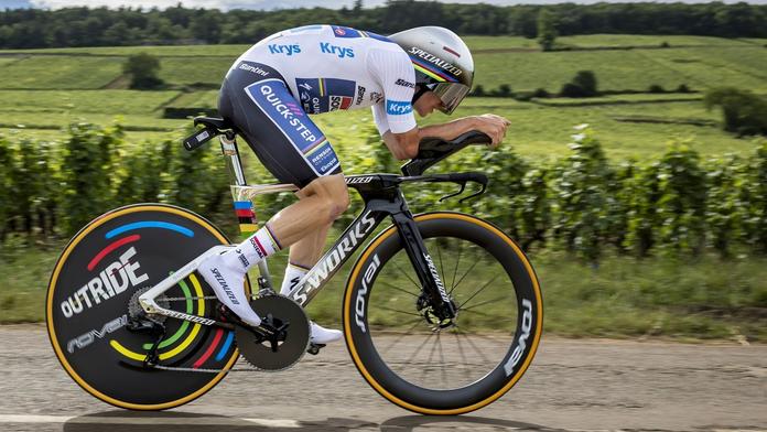 Časovku na Tour ovládl Evenepoel. Stáhl i náskok vedoucího Pogačara
