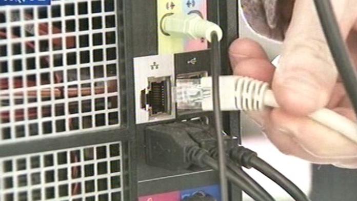 VIDEO: Poskytovatelé internetu porušují zákon!