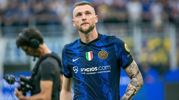 To by byla pecka. Slovenský bek se prý dohodl s PSG. To sáhne hluboko do kapsy