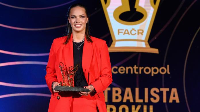 Fotbalistka roku Stašková: Ženský fotbal jde u nás nahoru, za to jsem moc ráda