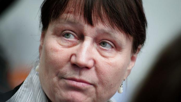 Ombudsmanka zuří: Děti uprchlíků se tu mají hůř než vězni!