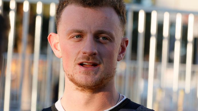 Eichel se dočkal. Sabres mu v operaci bránili, ve Vegas jde pod kudlu