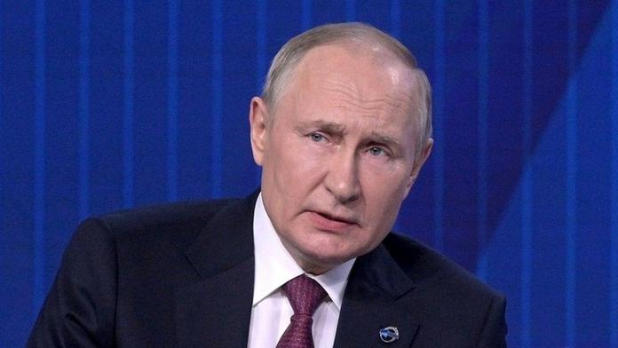 Putin odmítl další mobilizaci, všechny ale zaujaly jeho zdravotní potíže