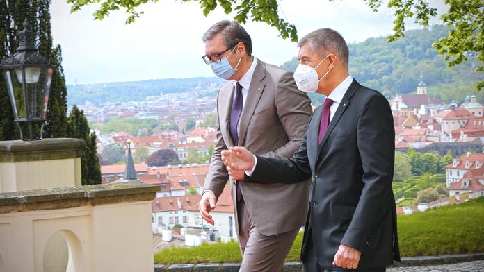 Srbsko nabídlo Česku 100 tisíc dávek Pfizeru. Dojalo mě to, řekl Babiš