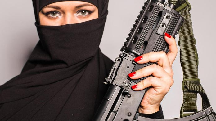 ISIS slábne, do války povolal i ženy! Dosud to měly zakázané