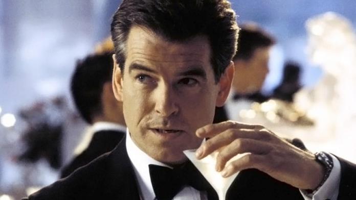 Brosnan nepomohl nemocnému