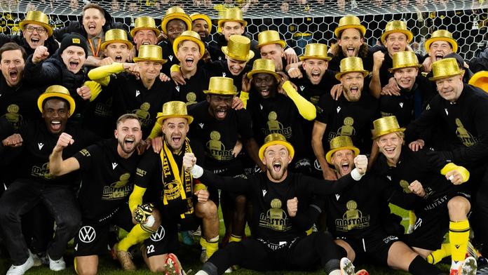 Pohádka z rybářského městečka. Švédsko má nového fotbalového mistra