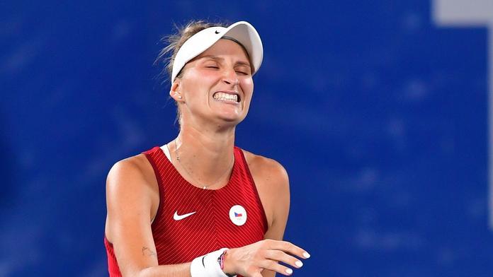 Vondroušová o první finále sezóny nezabojuje, v Dubaji musela odstoupit