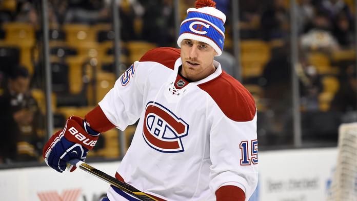 Sáhne si na Stanley Cup? Český útočník míří k šampionům NHL!