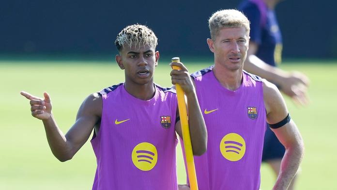 UEFA trestá Barcelonu za poslední zápas v LM. Pykají i Lewandowski a Yamal