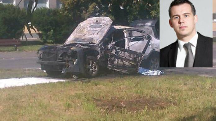 Auto s poslancem vybuchlo za jízdy! Po pěti letech mají podezřelé