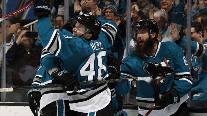 Blesková odpověď! Hertl dal gól jen 8 sekund po buly
