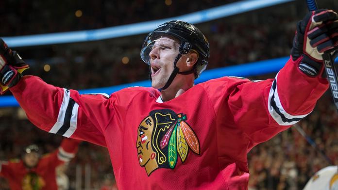 To byla noc! Slovák dal hattrick a je nejlepším střelcem NHL