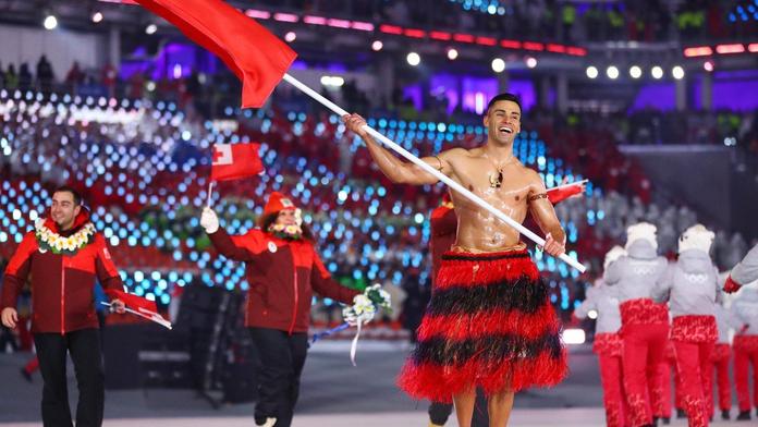 Olympijský frajer: Všichni mrzli v péřovkách, on nastoupil polonahý!