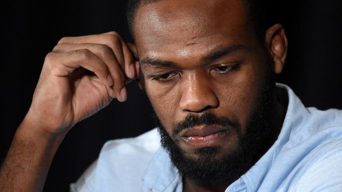 Jon Jones děkuje koronaviru. Vyhne se vězení a marihuanu má povolenou!