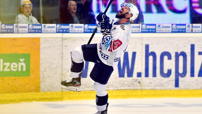 Gulaš má fantastickou formu, díky hattricku pokořil extraligový rekord!