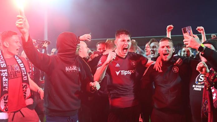 Sparta slaví titul