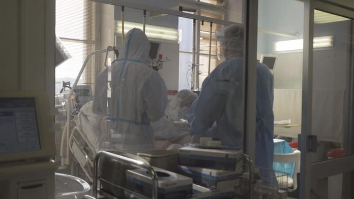 Skryté nebezpečí covidu. Výrazně zvyšuje riziko infarktu