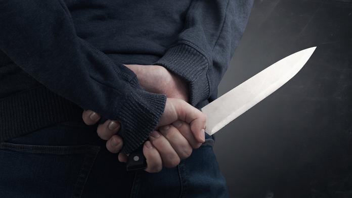 Muž měl na hodech na Břeclavsku pobodat soka. Hrozí mu až 20 let