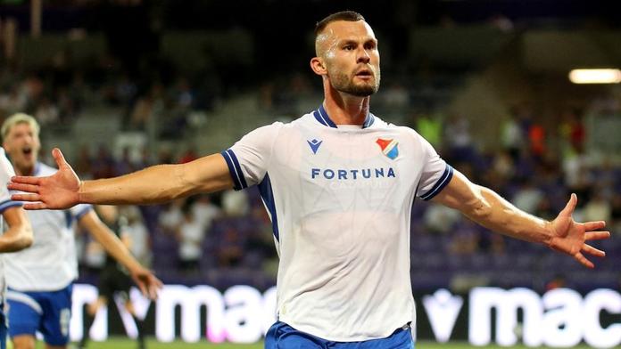 Střelec Baníku: Úplně v klidu to nebylo, spadl nám velký kámen ze srdce
