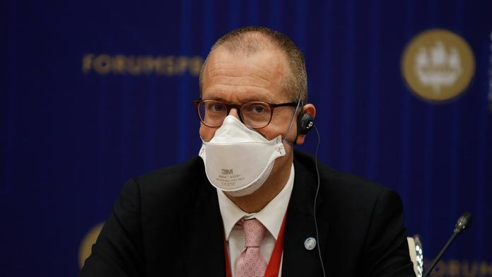 WHO bije na poplach. Obnovte opatření, na podzim už bude pozdě