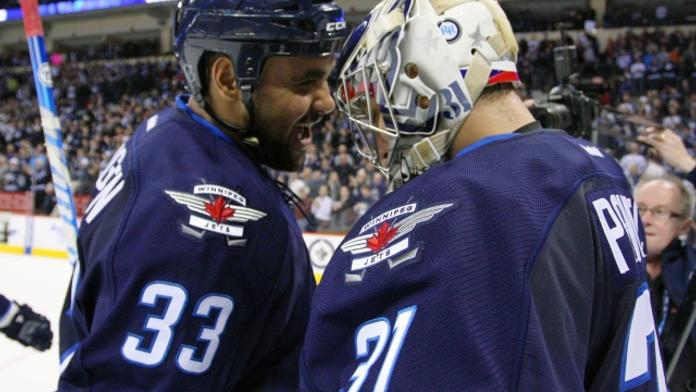 Nečekaný vzkaz: Nejtěžší hokejista NHL zvažuje konec kariéry!