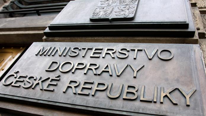 Na budovu ministerstva dopravy někdo střílel, případ řeší policie