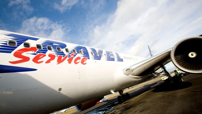 Dovolenkáři v šoku: Pilot před odletem zkolaboval!