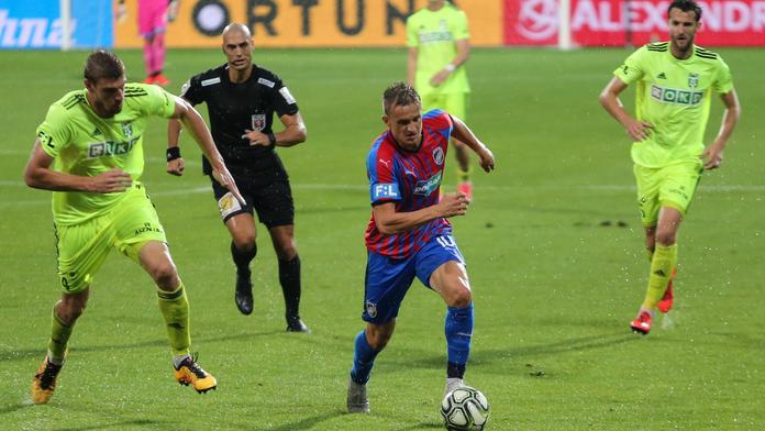 Plzeň pouze remizovala s poslední Karvinou, bod bere i Ostrava