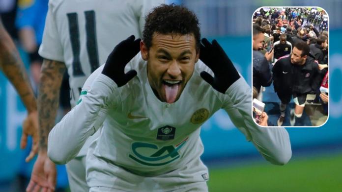Neymar bude muset k soudu! Za facku ho žaluje fanoušek Rennes