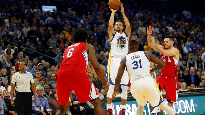 Warriors chtějí rekord. Nejlepší tým světa sledujte na NOVA Sport 2